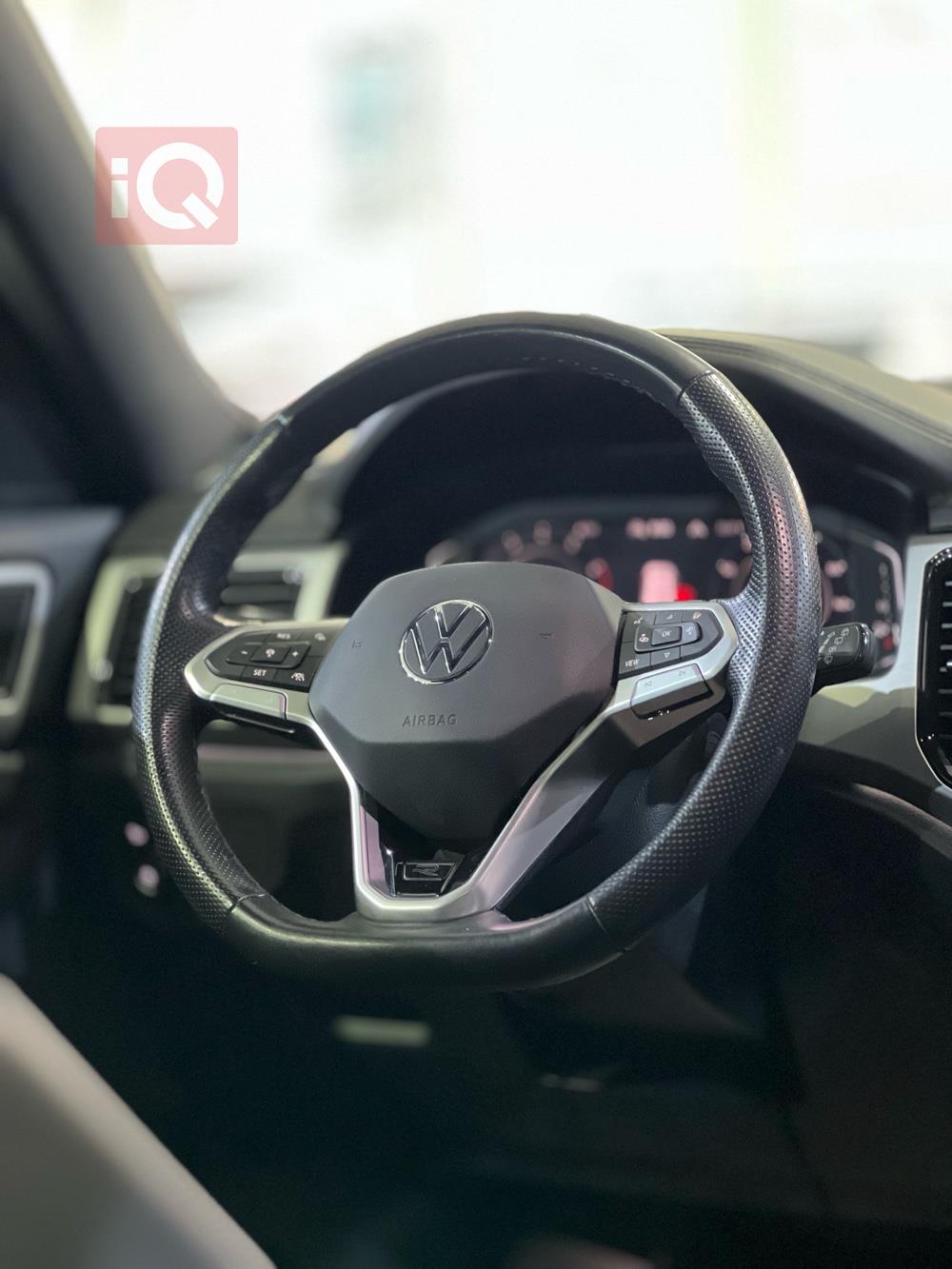 Volkswagen Atlas Cross Sport